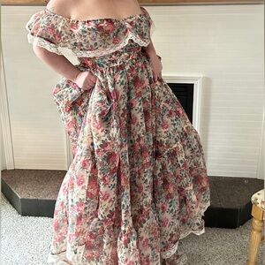 L’Appartement Romance Novel Gown 1X Selkie